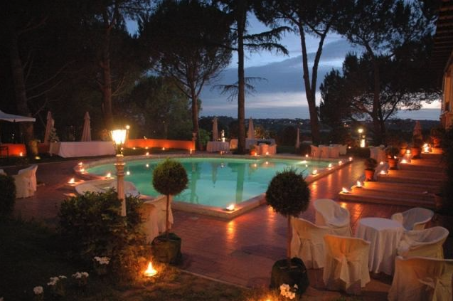 villa-dafne-majestic-eventi-esclusivi-roma-piscina